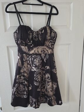 Guess Dress - Size 5